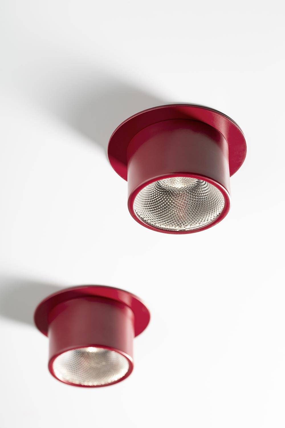 چراغ استوانه ای روکار 